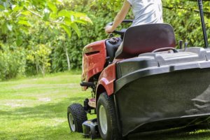 Il faut bien entretenir les outils de jardin motorisés