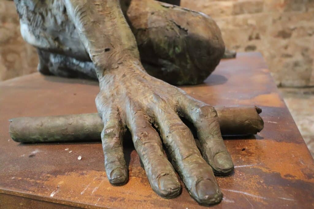 décoration avec statue en résine