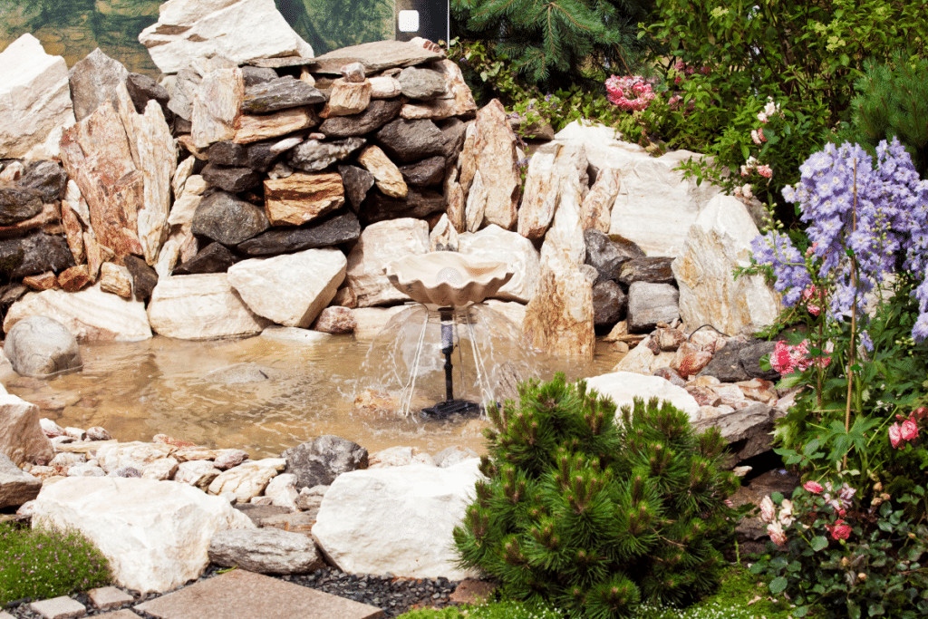 fabriquer une fontaine de jardin en pierre