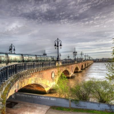 Guide complet du déménagement à Bordeaux