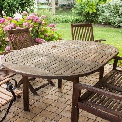 Quel mobilier de jardin résistant choisir pour son jardin