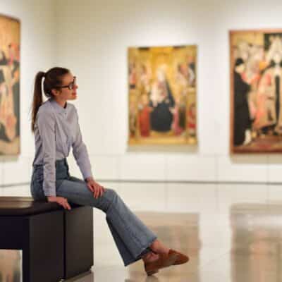 Comment les affiches artistiques subliment votre intérieur