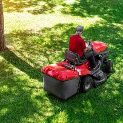 robot tondeuse professionnel, quelles exigences réelles